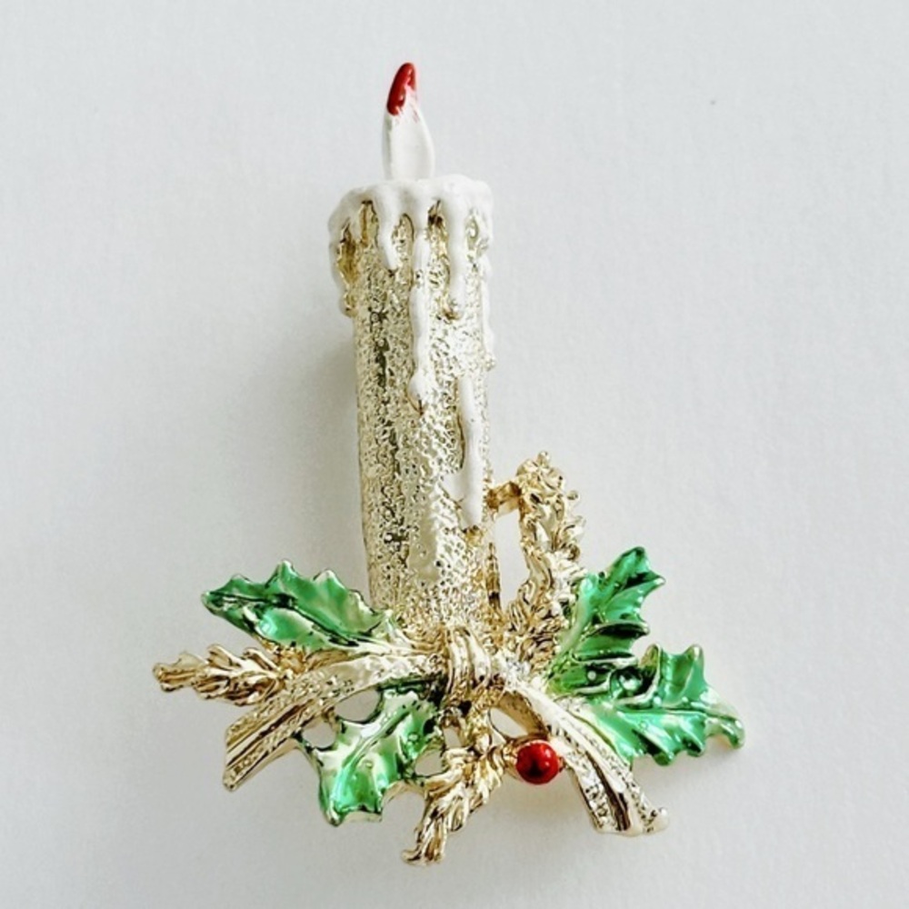 Mid-Century Gerrys Christmas Candle Brooch
